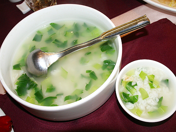 為什麼湯泡飯比粥傷胃？