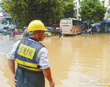 提醒：洪澇期間注意食品安全