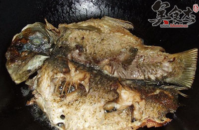 鹹梅炖鯉魚Qi.jpg